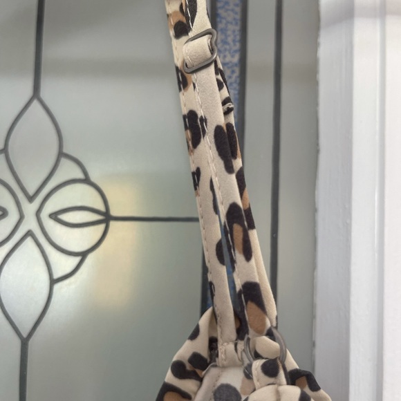 “Abercrombie & Fitch” leopard camisole - Picture 4 of 6